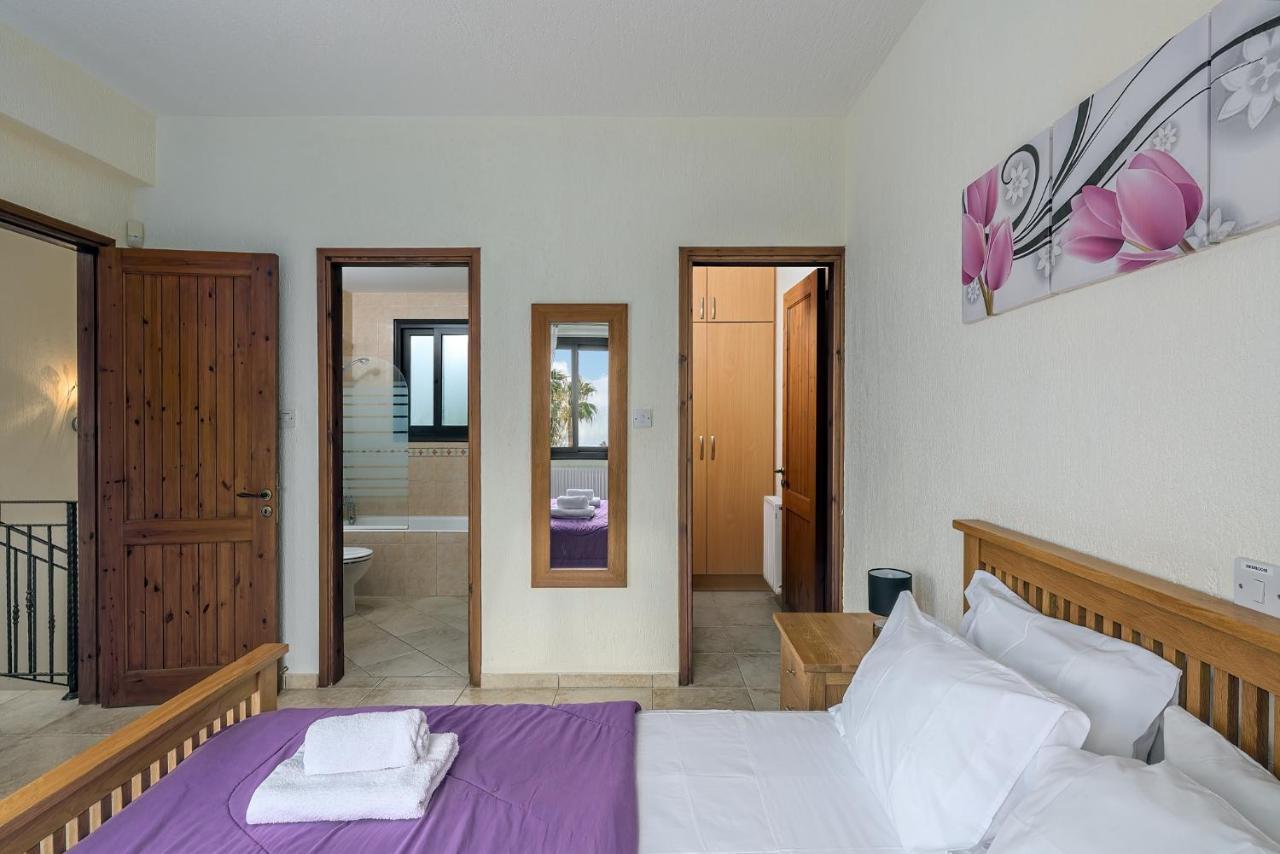 קורל ביי Villa Camelot By Ezoria Villas מראה חיצוני תמונה