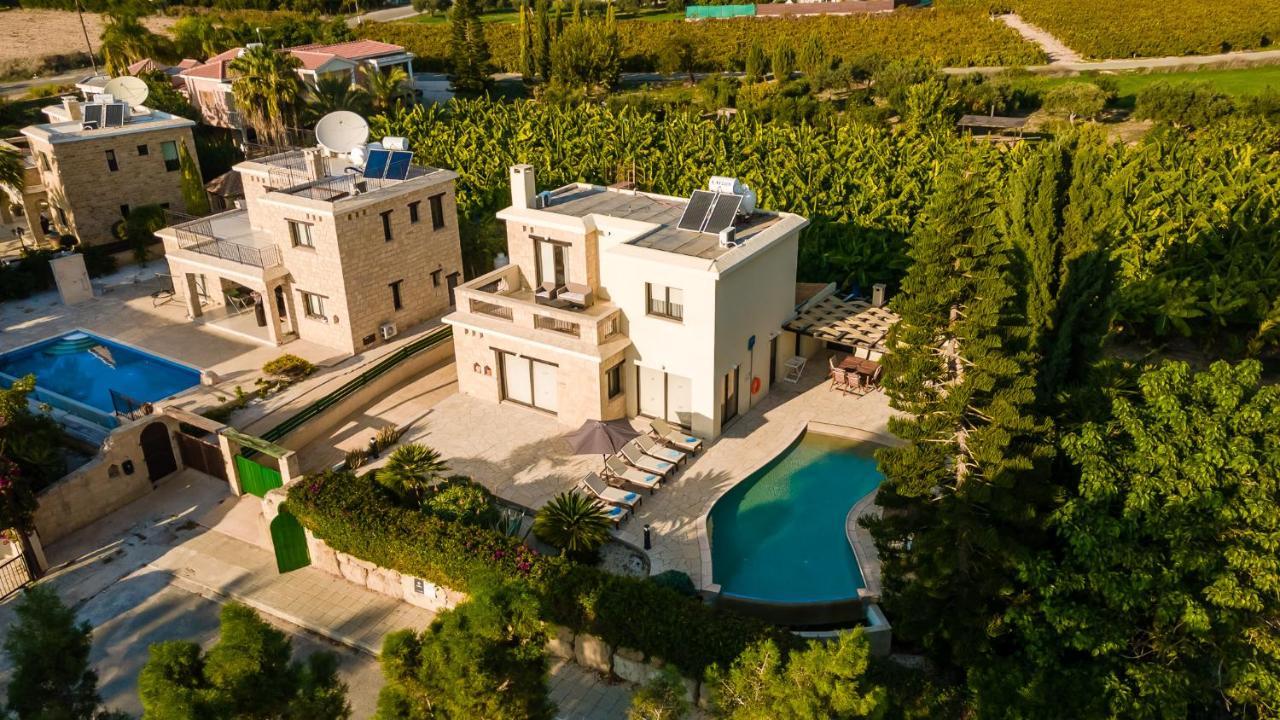 קורל ביי Villa Camelot By Ezoria Villas מראה חיצוני תמונה